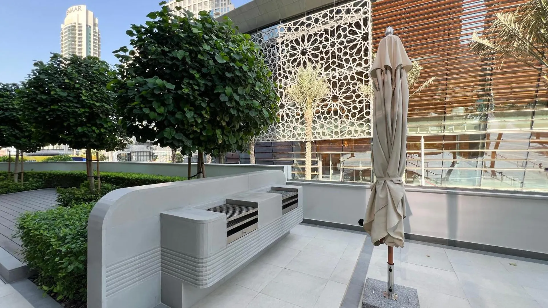 アパート Grande Signature, 1Br, Infinity Pool & Gym, 5Min Walk To Dubai Mall アラブ首長国連邦