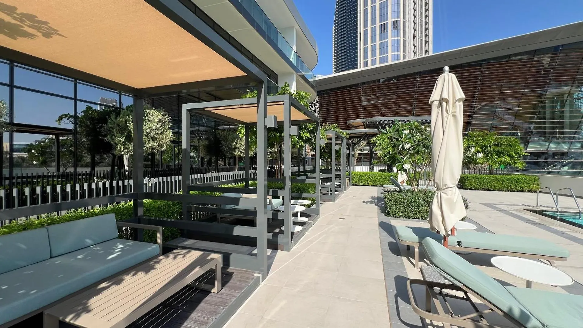 Grande Signature, 1Br, Infinity Pool & Gym, 5Min Walk To Dubai Mall アパート
